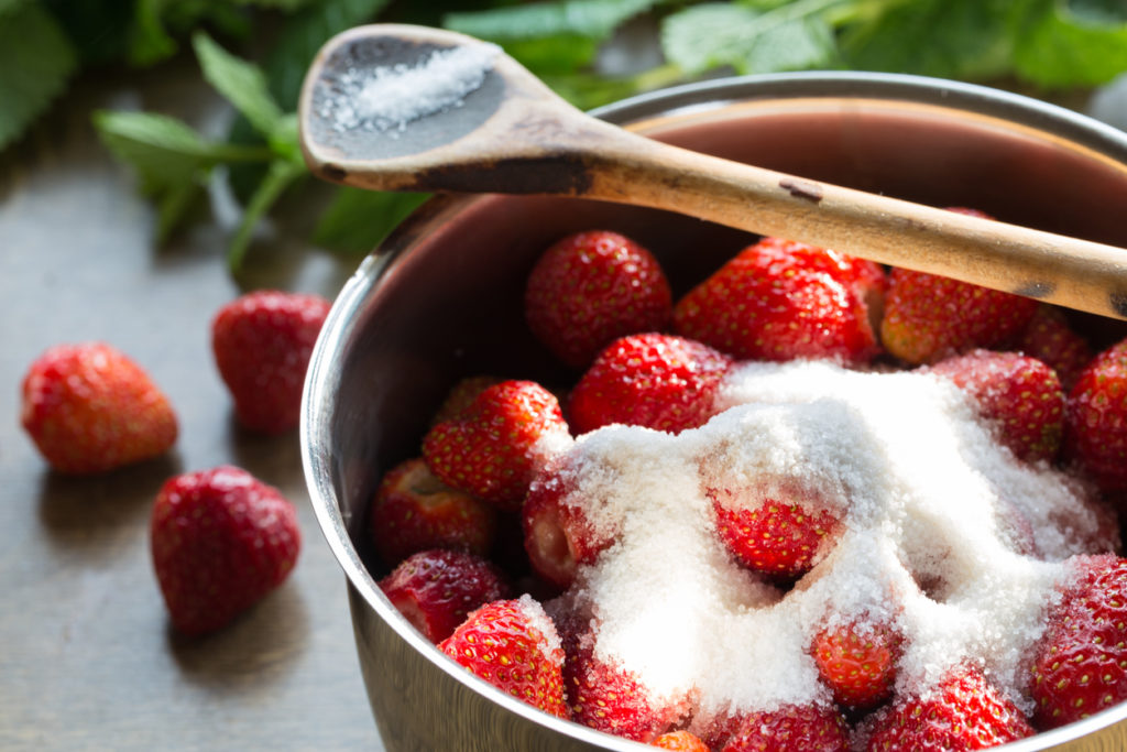 Strawberry jam cooking