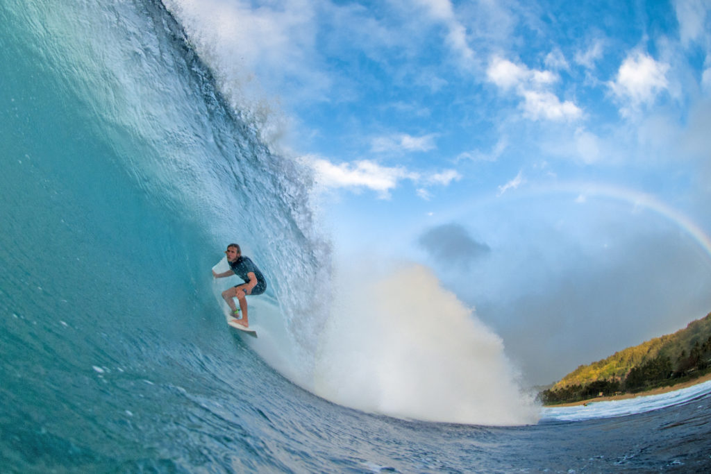 Surfing under the lip